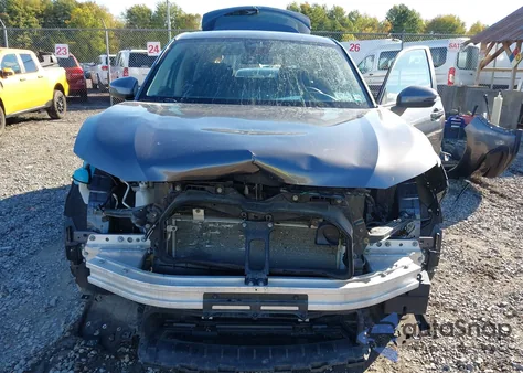 2023 Honda Hr-V Awd Lx z USA, uszkodzony, nr VIN 3CZRZ2H31PM713823